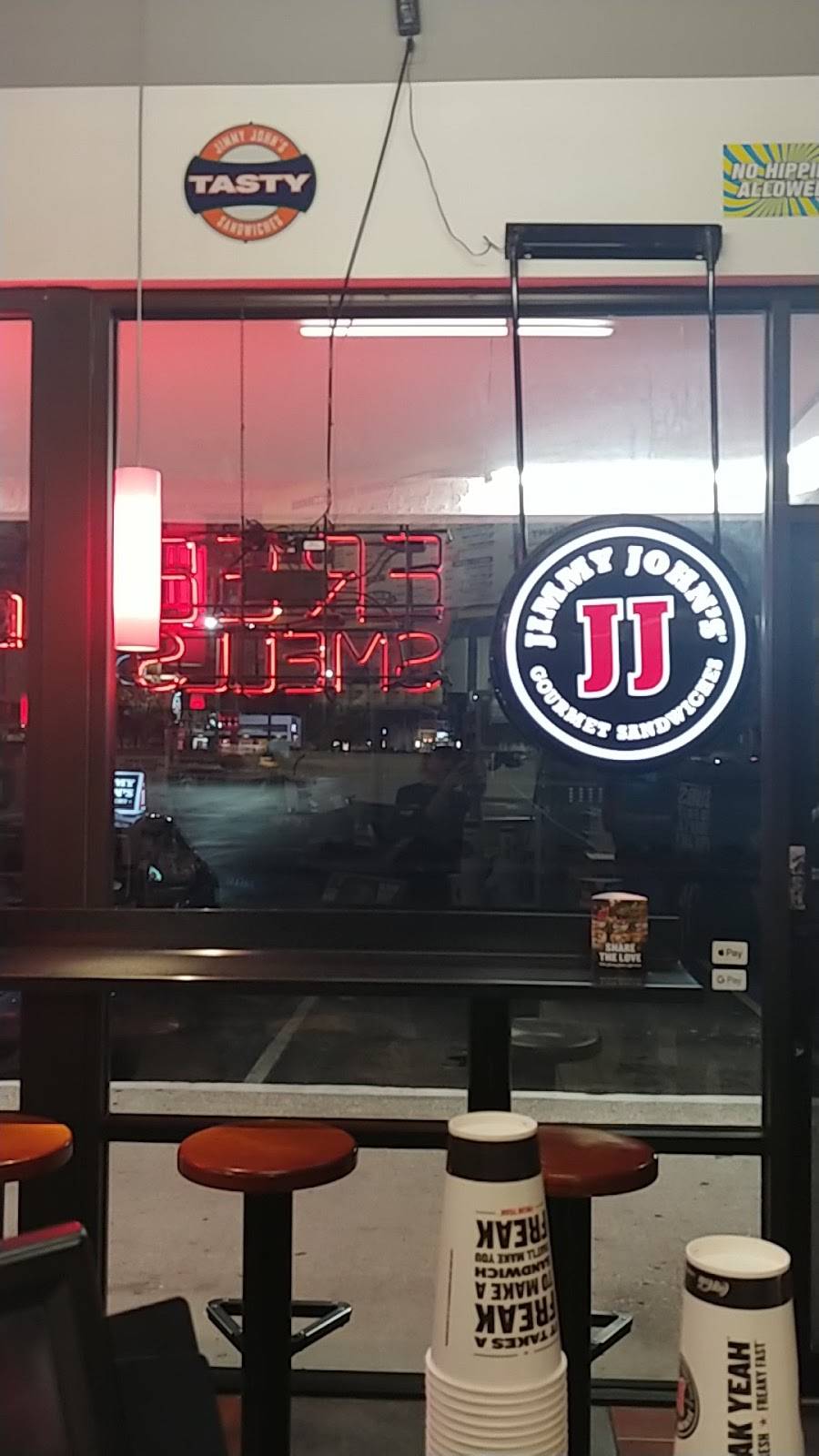 Jimmy Johns | meal delivery | 2345 E Fowler Ave, Fowler Plaza South, Tampa, FL 33612, USA | 8139754100 OR +1 813-975-4100