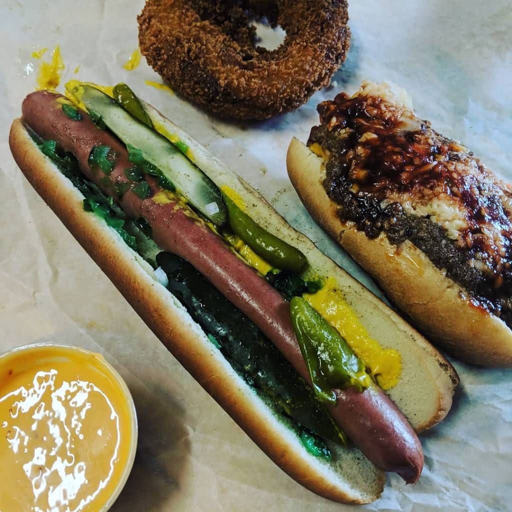 PUDGEES LLC | restaurant | 8435 Roscoe Court, Floral City, FL 34436, USA | 3523443773 OR +1 352-344-3773