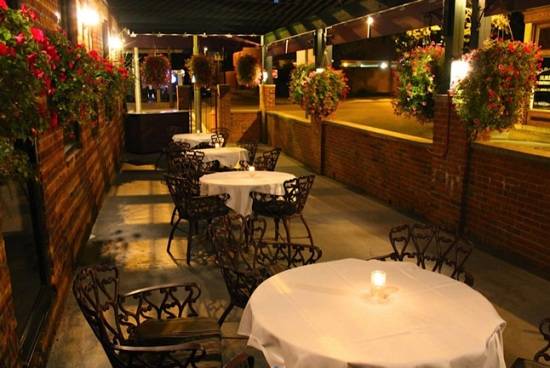 Tonys | restaurant | 16 W Beck St, Columbus, OH 43215, USA | 6142248669 OR +1 614-224-8669