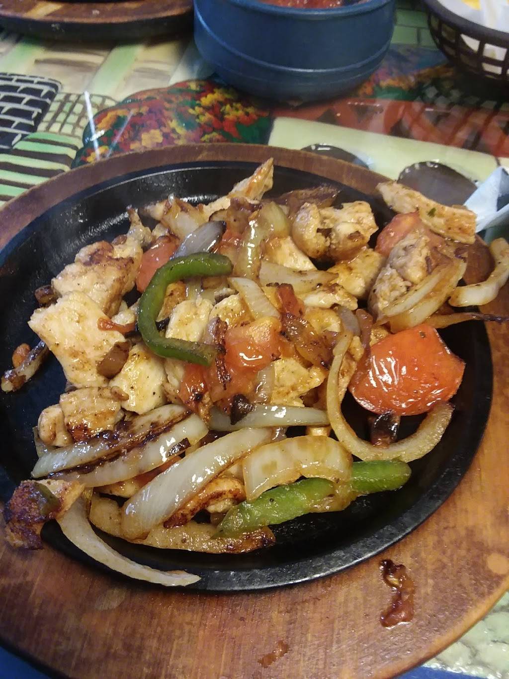 Azul Tequila Mexican Grill | restaurant | 11242 Kingston Pike, Knoxville, TN 37934, USA | 8656752511 OR +1 865-675-2511