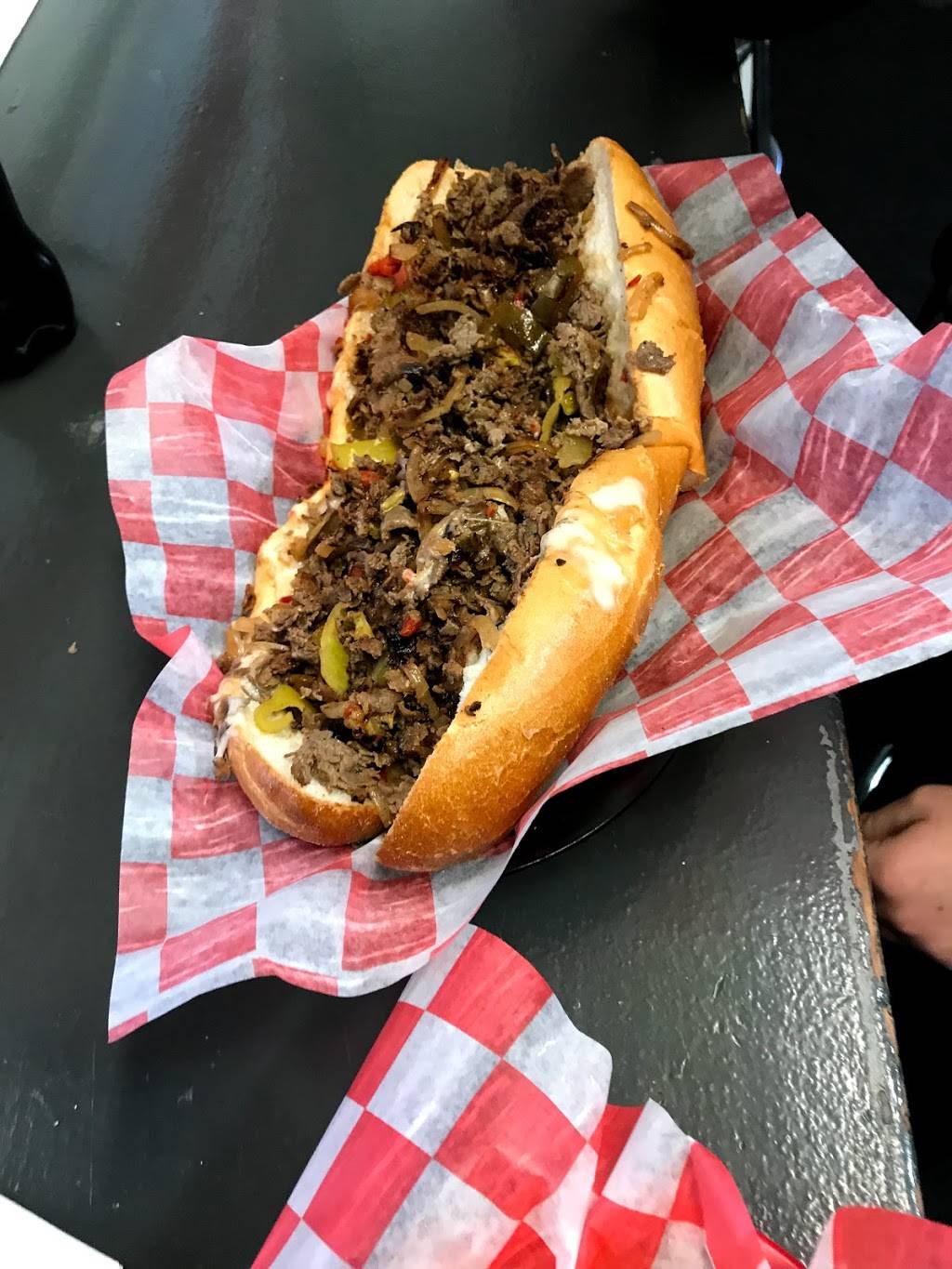 Big Joes Sandwich Shop | restaurant | 416 Wanamaker Ave, Essington, PA 19029, USA | 6105212444 OR +1 610-521-2444