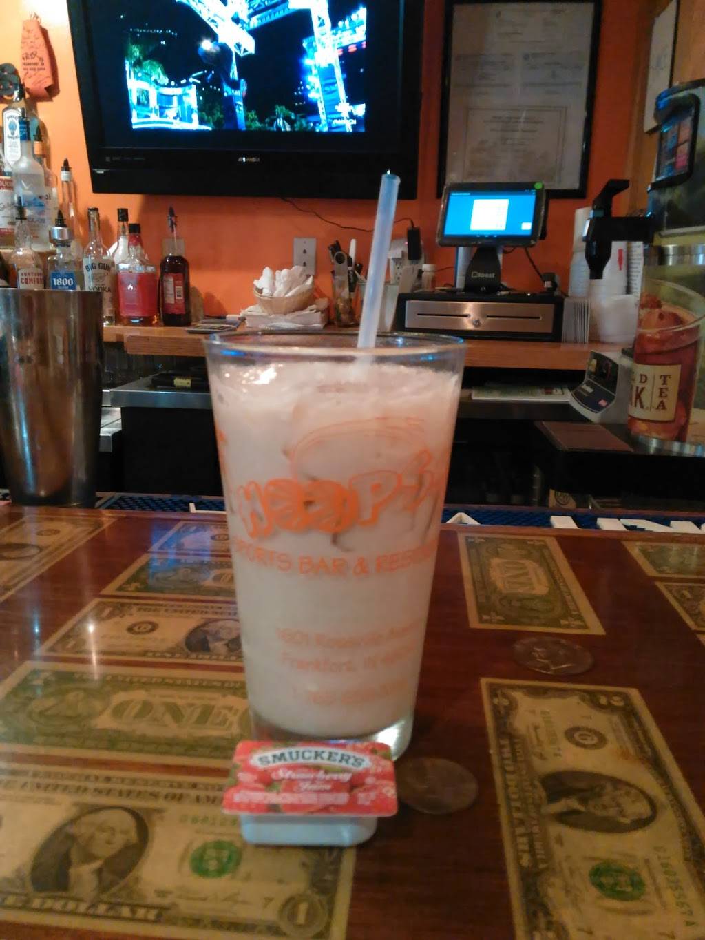 Hoops Sports Bar & Restaurant | restaurant | 1601 Rossville Ave, Frankfort, IN 46041, USA | 7656593313 OR +1 765-659-3313
