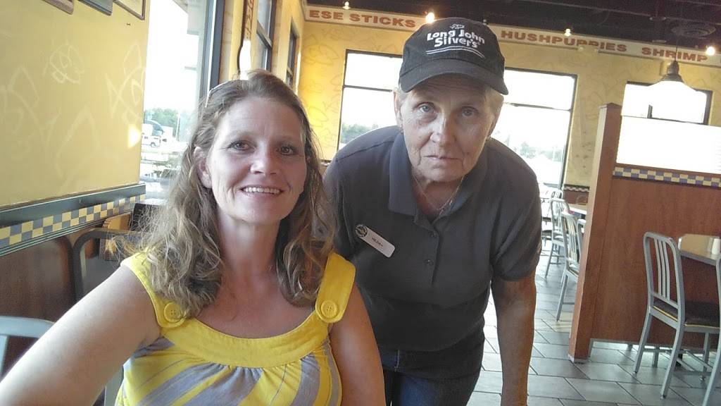 Long John Silvers | restaurant | 42 Austin Rd, London, KY 40741, USA | 6068644444 OR +1 606-864-4444