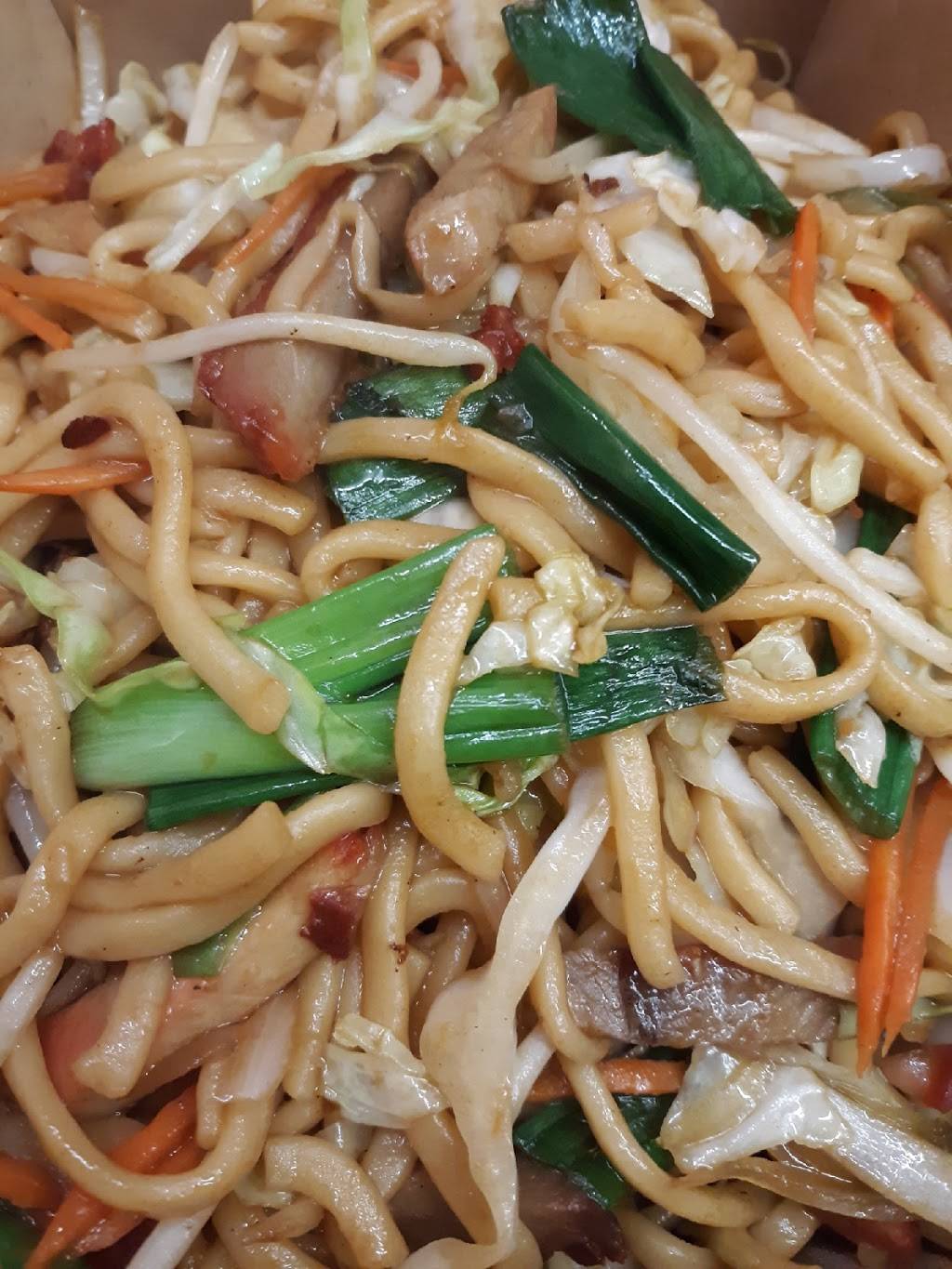 New Golden Wok | restaurant | 136 Hazelwood Dr, South San Francisco, CA 94080, USA | 6505886858 OR +1 650-588-6858