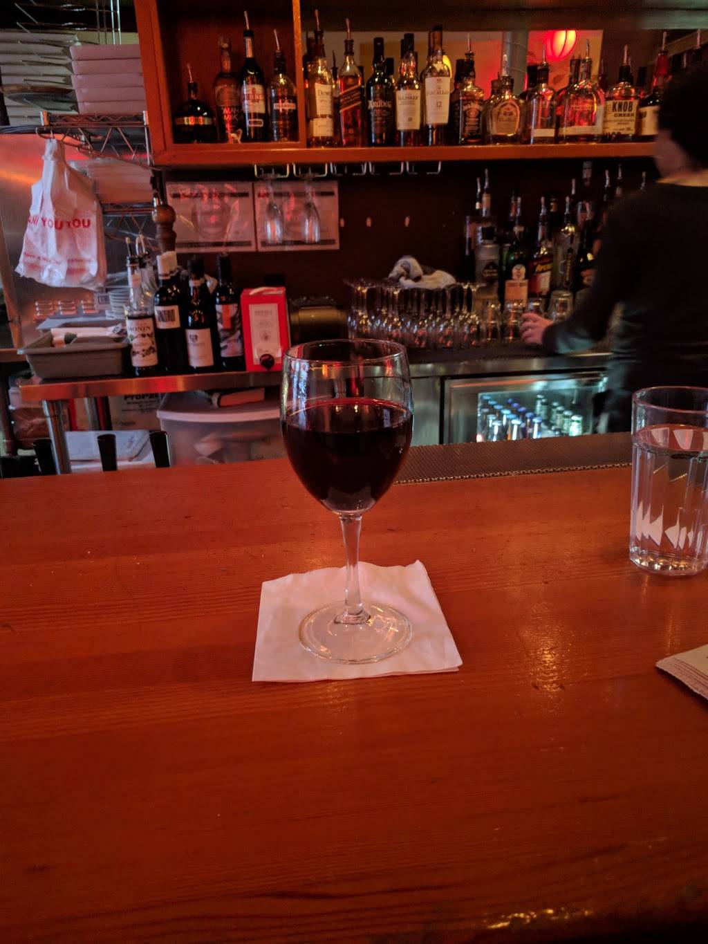 Fino Bistro Bar Pizzeria | restaurant | 8225 N Denver Ave, Portland, OR 97217, USA | 5032862100 OR +1 503-286-2100