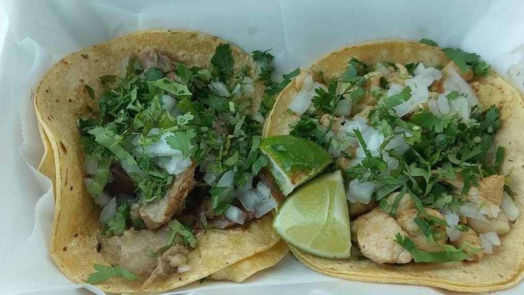 Emis Taqueria | restaurant | 249 Lafayette Rd, Medina, OH 44256, USA | 3307227528 OR +1 330-722-7528