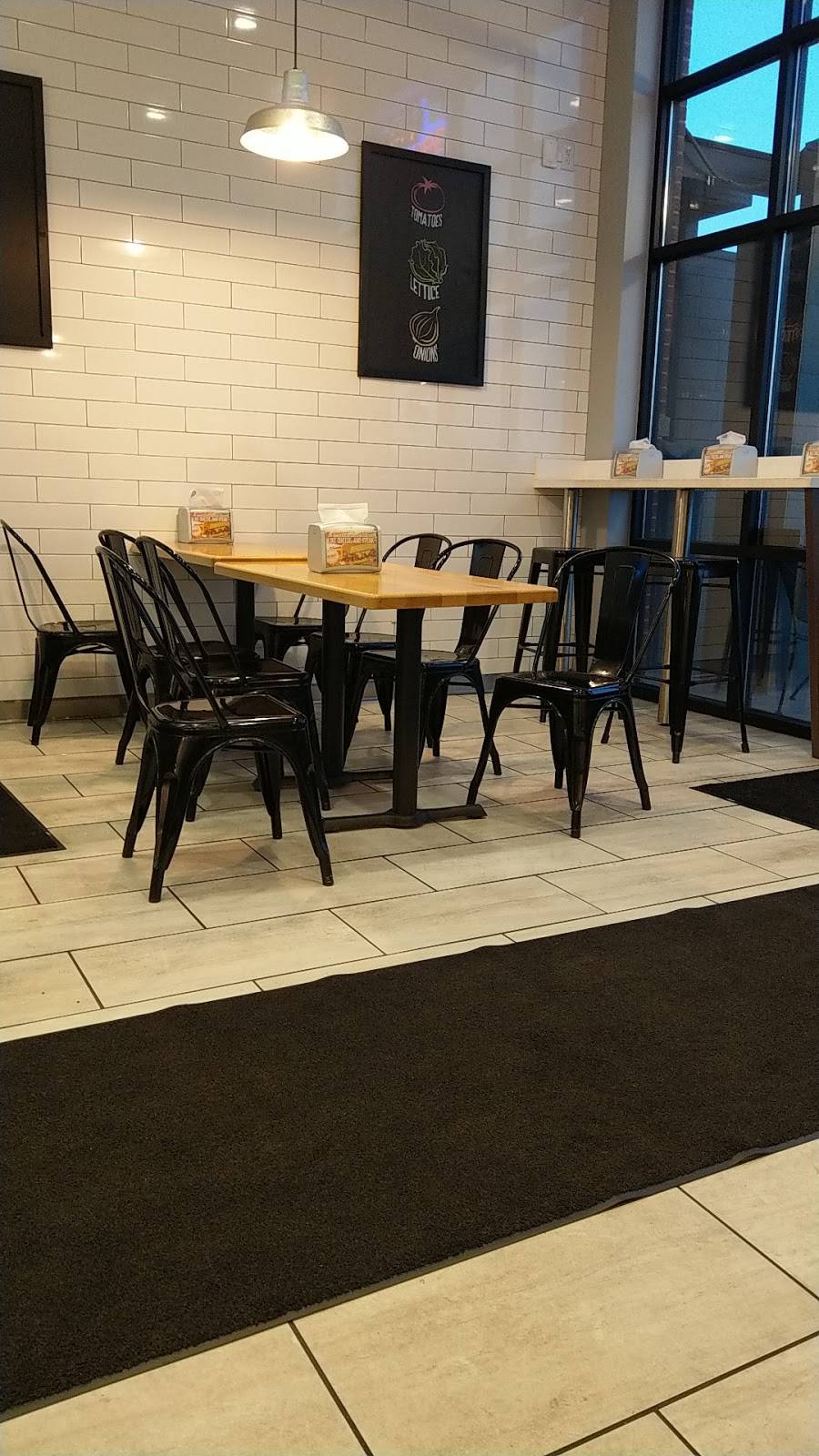 Jersey Mikes Subs | restaurant | 6583 S Parker Rd #200, Centennial, CO 80016, USA | 3036904118 OR +1 303-690-4118