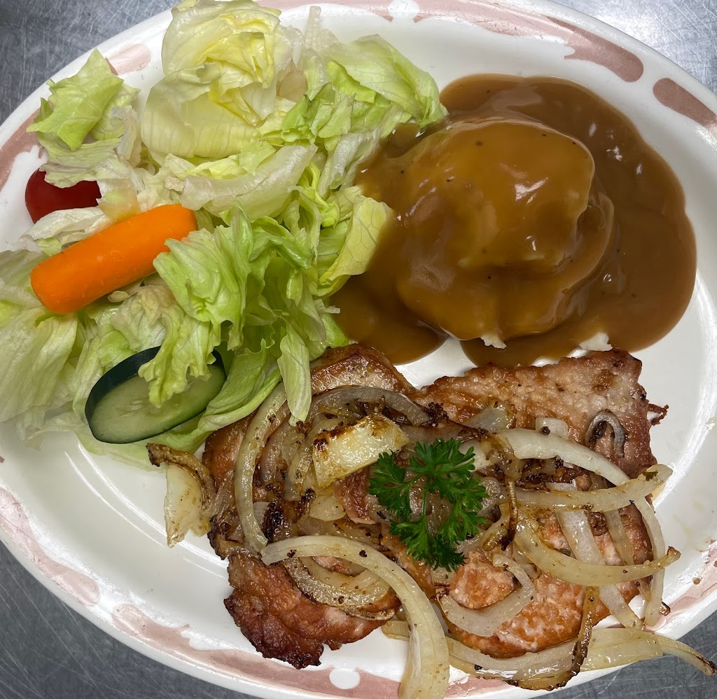 Recreation Bar & Cafe | restaurant | 20 E Main St, Lewiston, MN 55952, USA | 5075232549 OR +1 507-523-2549