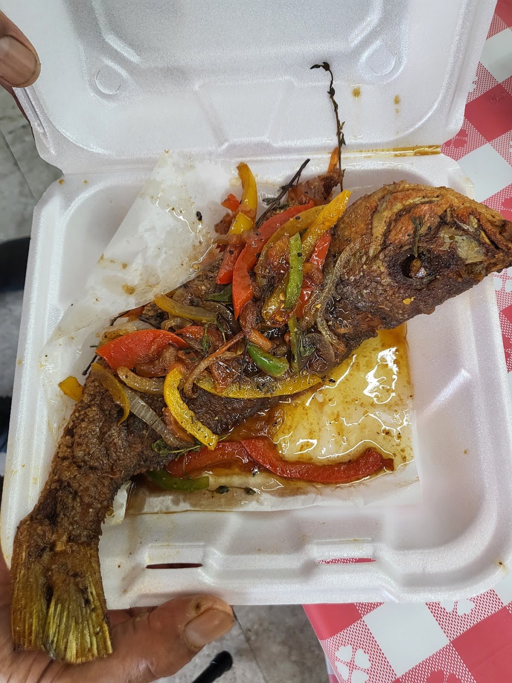 B & M Eatery | restaurant | 2154 Broadway, Fort Myers, FL 33901, USA | 2392554260 OR +1 239-255-4260