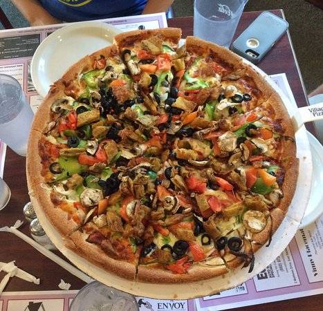Village Pizza | restaurant | 121 Main St, Monson, MA 01057, USA | 4138939438 OR +1 413-893-9438