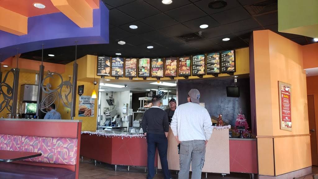 Taco Bell | meal takeaway | 10211 Narcoossee Rd, Orlando, FL 32832, USA | 4072824557 OR +1 407-282-4557