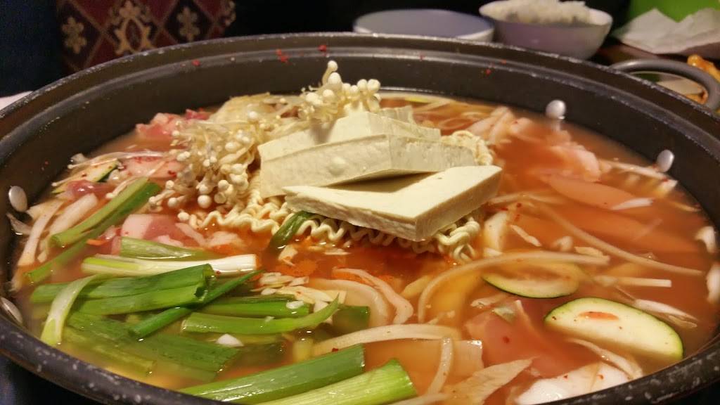 Xin Asian Bistro & Lounge | restaurant | 3457 Bethel Dr, West Lafayette, IN 47906, USA | 7654632900 OR +1 765-463-2900