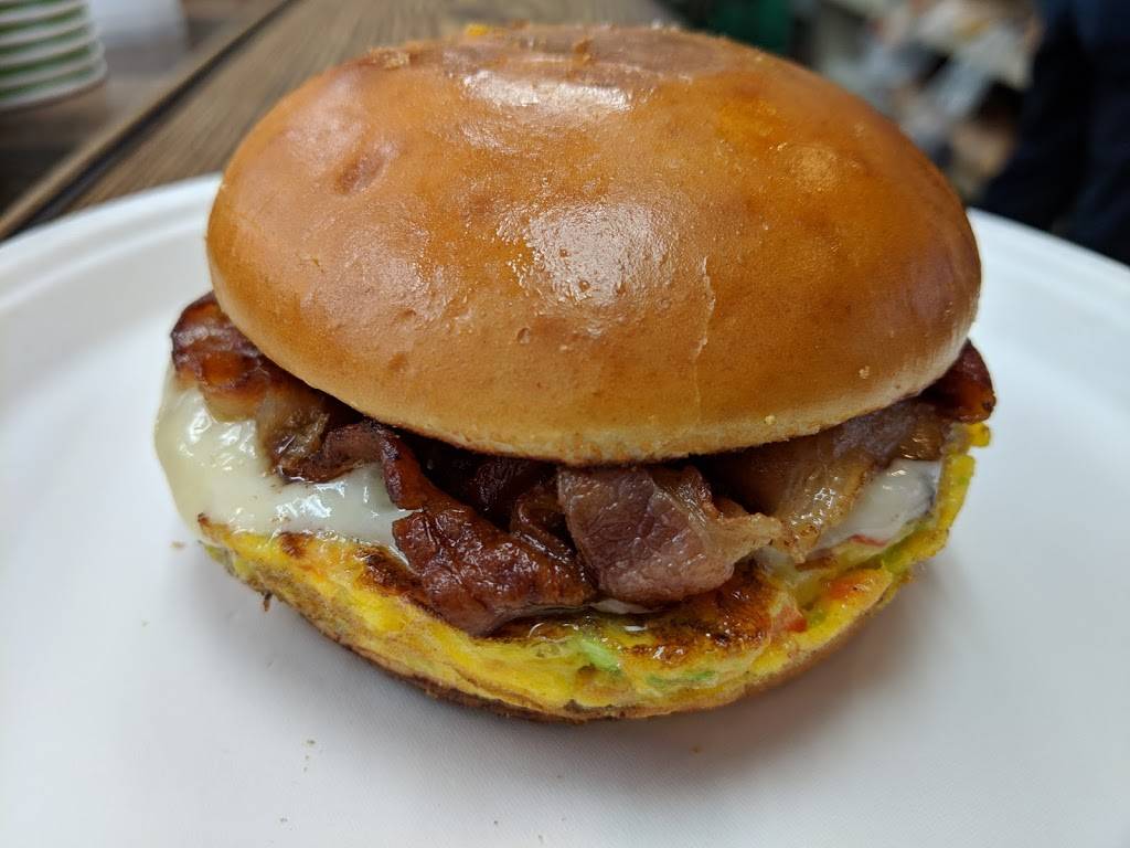 Buns N Rice | restaurant | 10509 Metropolitan Ave, Kensington, MD 20895, USA | 3019492199 OR +1 301-949-2199