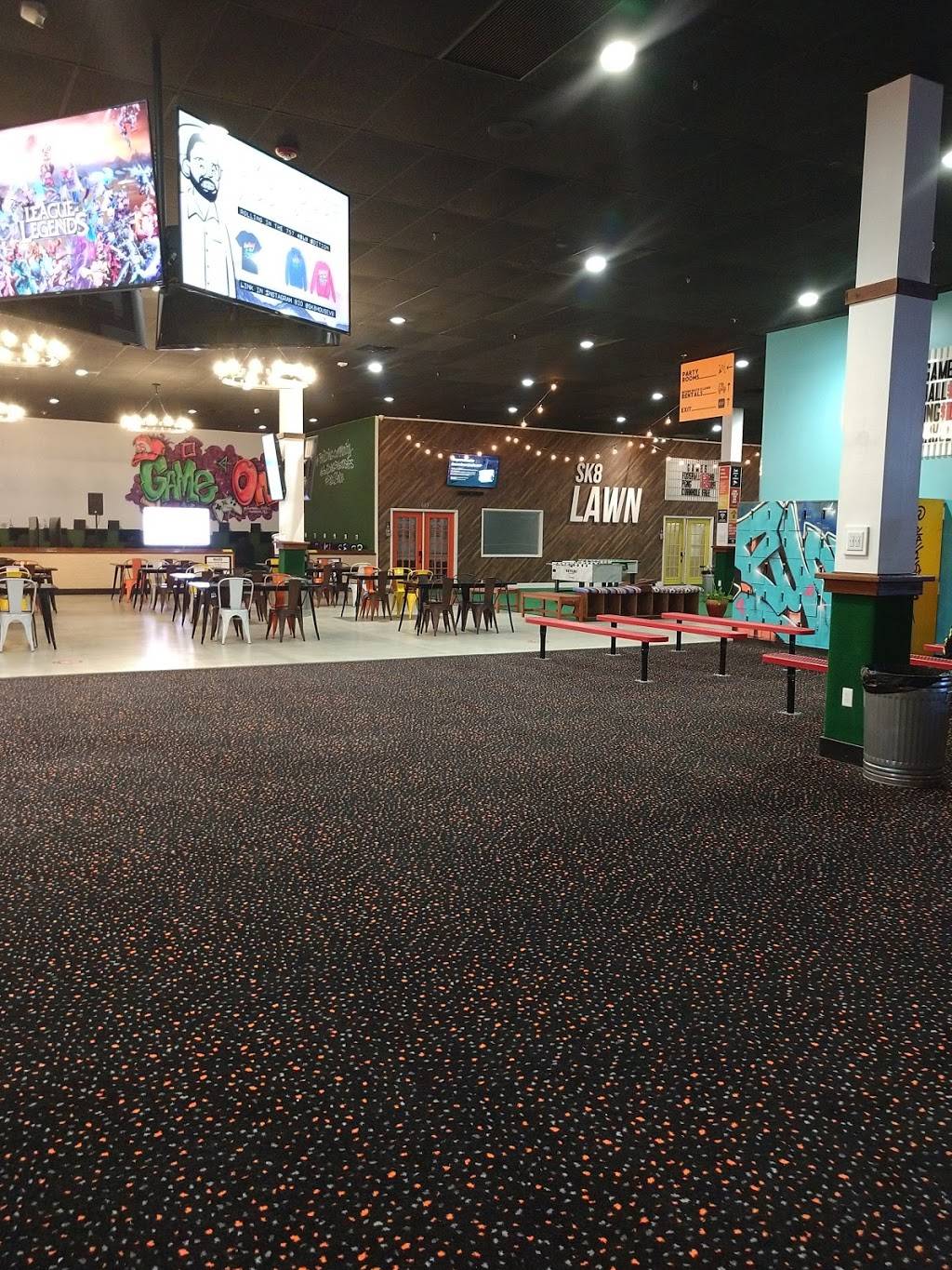 SK8 House Virginia Beach | restaurant | 600 S Lynnhaven Rd, Virginia Beach, VA 23452, USA | 7579376137 OR +1 757-937-6137