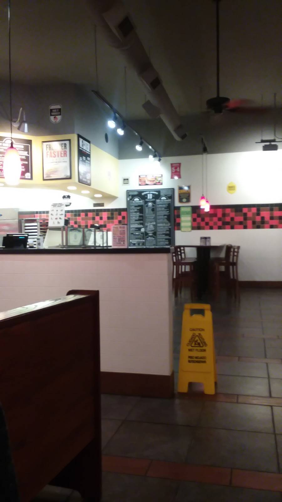 Jimmy Johns | meal delivery | 235 E Main St, Galesburg, IL 61401, USA | 3093430010 OR +1 309-343-0010