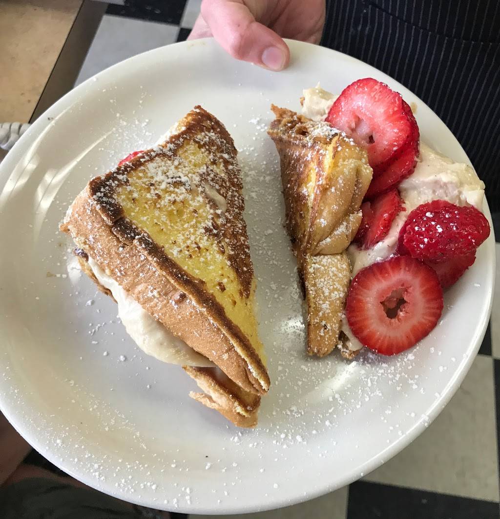 Sharons Place | restaurant | 411 S Washington Ave, Scranton, PA 18505, USA | 5703437712 OR +1 570-343-7712