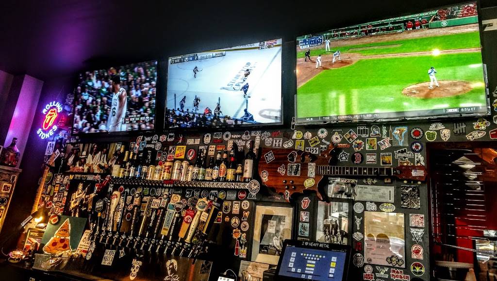 Rock N Pies | restaurant | 1120 Wilshire Blvd, Santa Monica, CA 90401, USA | 4242684380 OR +1 424-268-4380