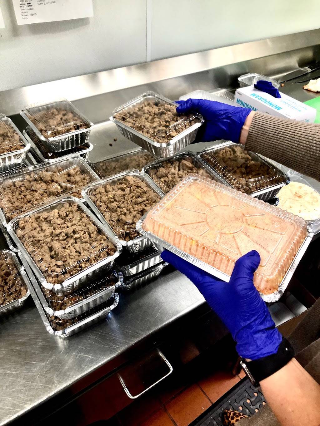 the Outpost Mexican Eatery | meal takeaway | 520 W Harrison St, Chicago, IL 60607, USA | 3128775449 OR +1 312-877-5449