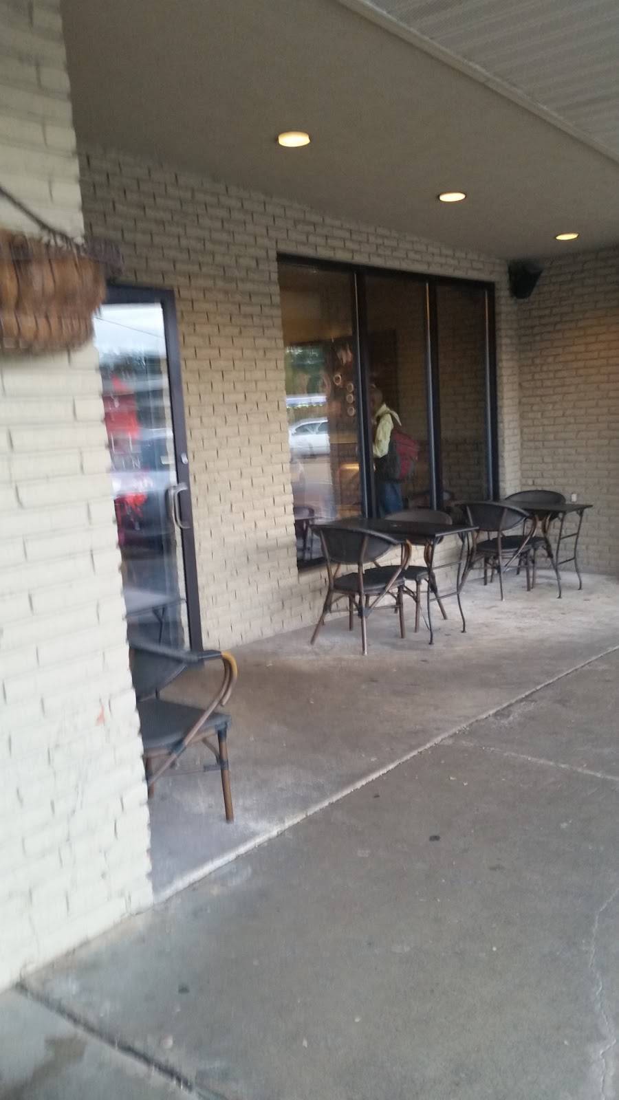 Starbucks | cafe | 1220 E Northside Dr Suite 260, Jackson, MS 39211, USA | 6013665332 OR +1 601-366-5332