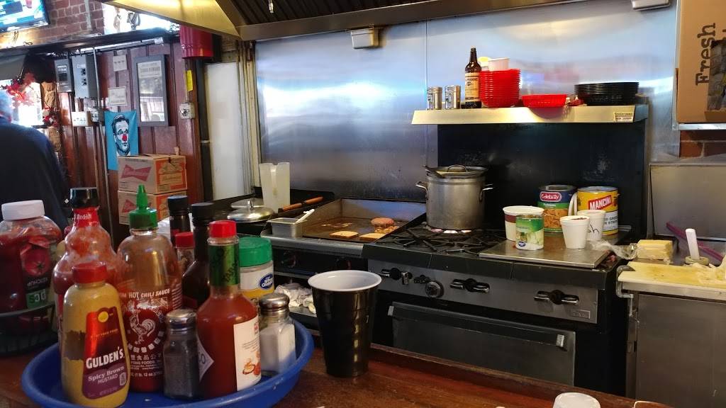 Breens Cafe | restaurant | 16 Cambridge St, Worcester, MA 01603, USA | 5087992808 OR +1 508-799-2808