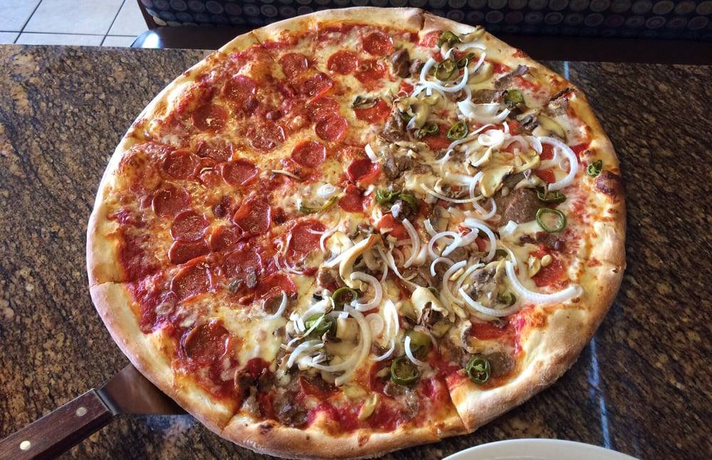 Valentino’s Pizzeria & Restaurant | restaurant | 4813 Beauregard St, Alexandria, VA 22312, USA | 7033548383 OR +1 703-354-8383