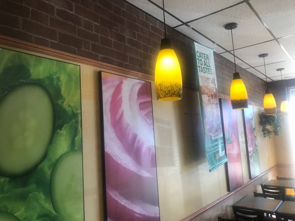 Subway | restaurant | 2160 Sir Barton Way, Lexington, KY 40509, USA | 8595431252 OR +1 859-543-1252
