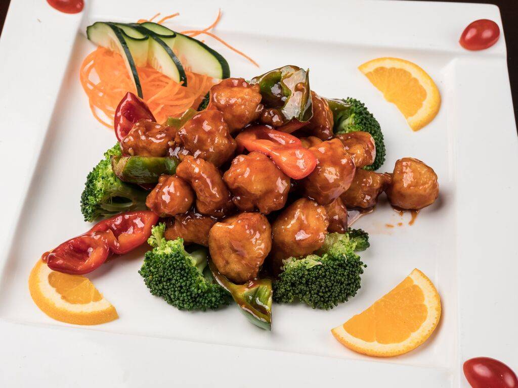 Lins Asian Cafe | restaurant | 850 E Suber Rd #100, Greer, SC 29650, USA | 8646557717 OR +1 864-655-7717