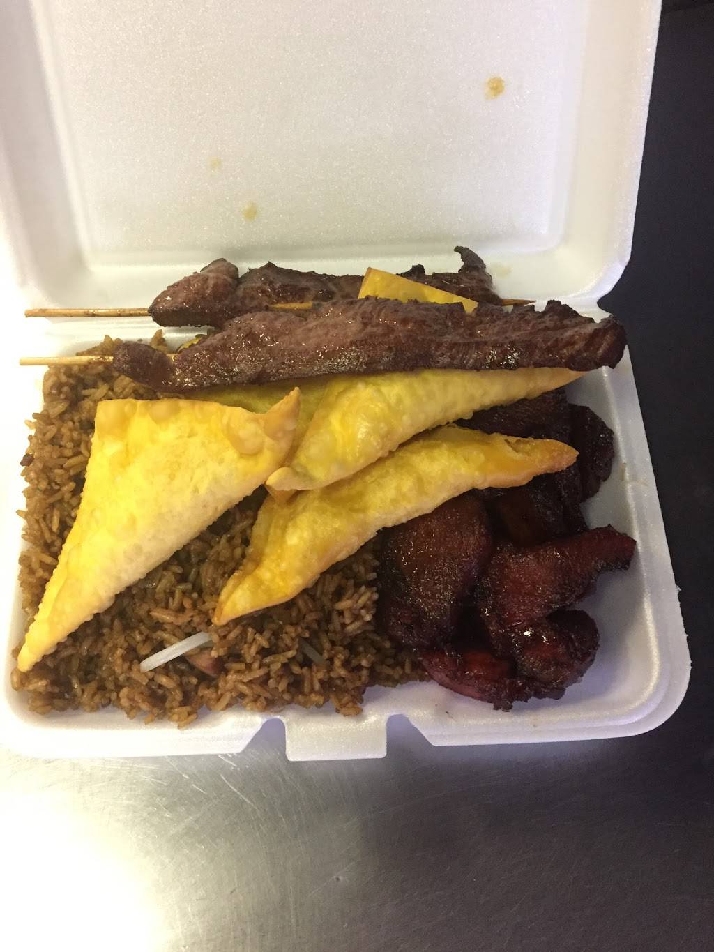 Green Bamboo Restaurant | restaurant | 14 Kearney Square, Lowell, MA 01852, USA | 9784589358 OR +1 978-458-9358