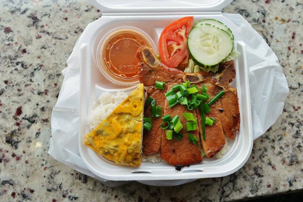 Little Saigon Baguette | restaurant | 5251 N Broadway, Chicago, IL 60640, USA | 7739449026 OR +1 773-944-9026