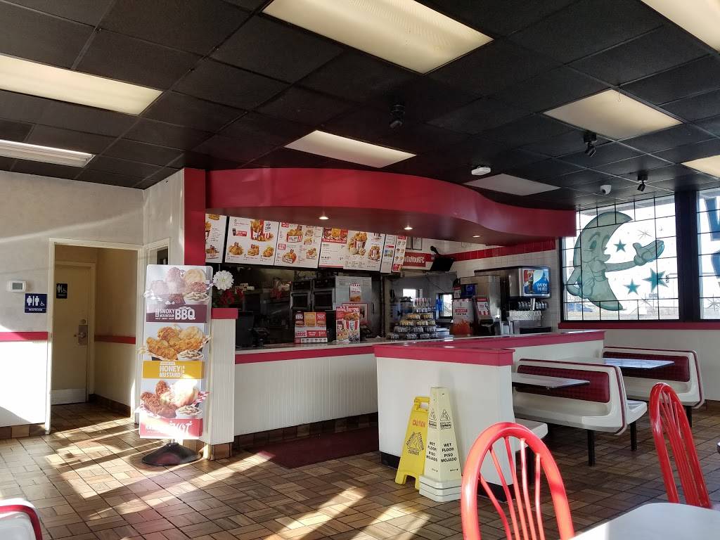 KFC | restaurant | 1101 Main St, Oregon City, OR 97045, USA | 5036553839 OR +1 503-655-3839