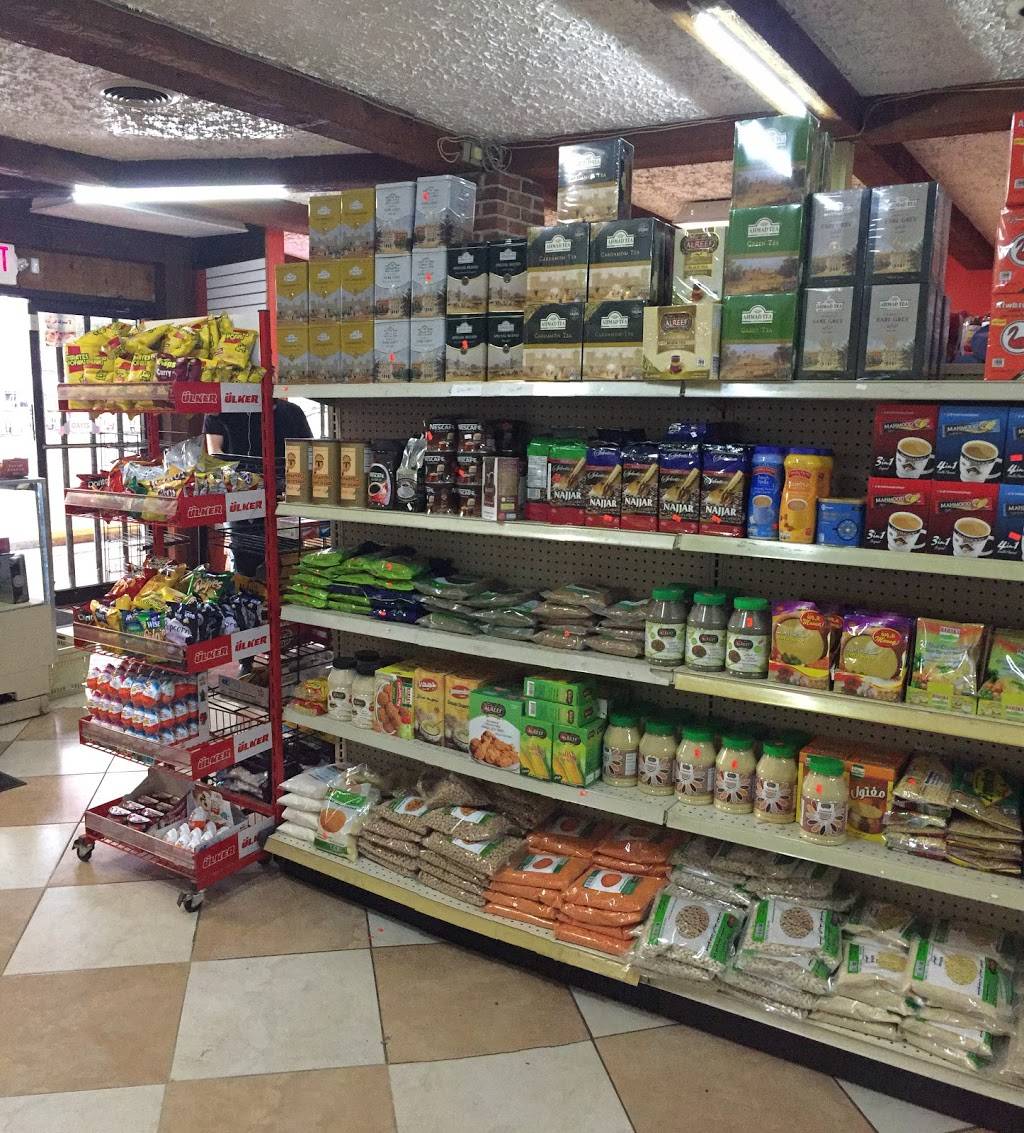 Aladdins Eatery & Market | restaurant | 773 Niagara Falls Blvd, Buffalo, NY 14226, USA | 7163221046 OR +1 716-322-1046