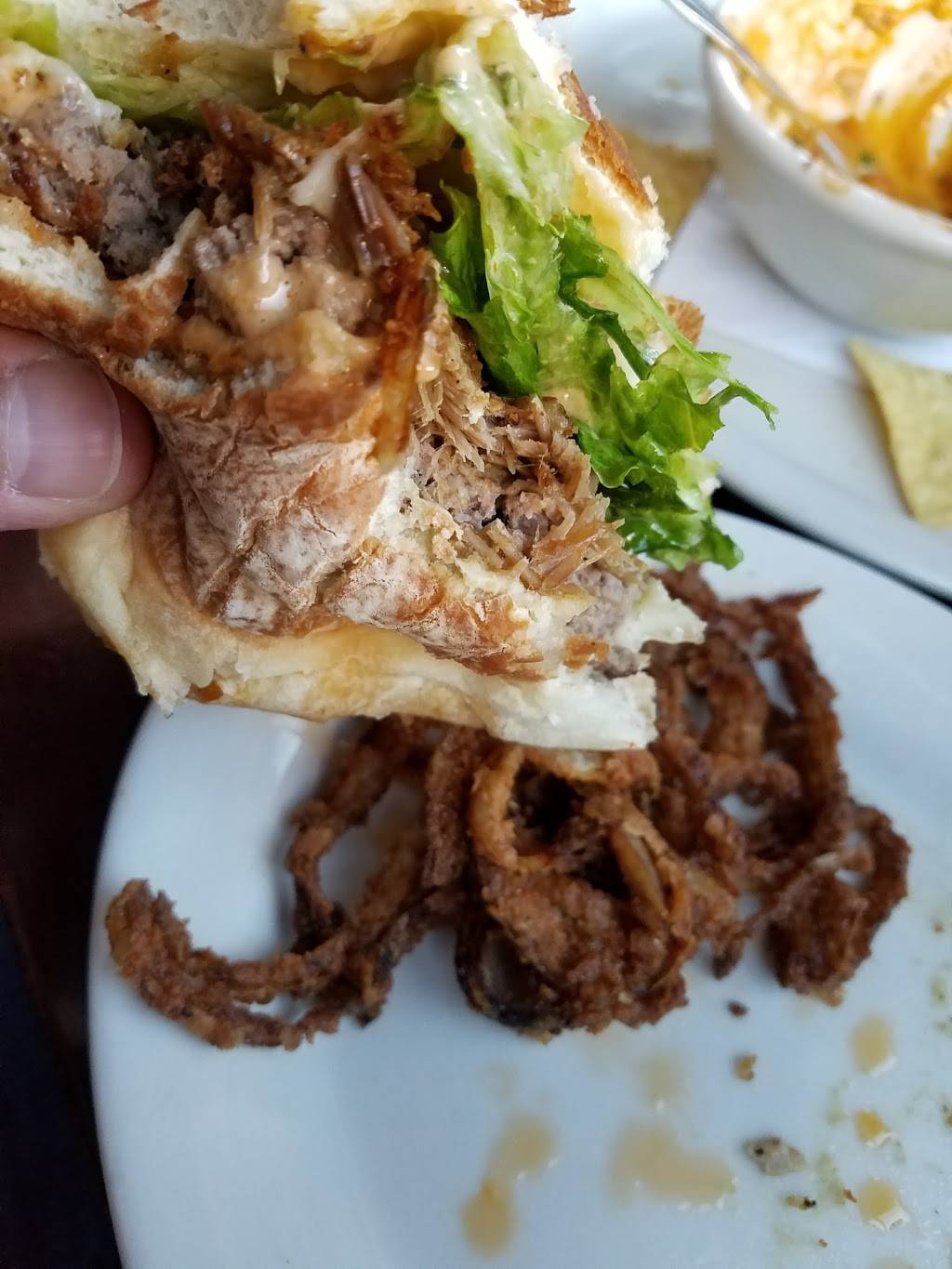 The Swiss Restaurant & Pub | restaurant | 1904 Jefferson Ave, Tacoma, WA 98402, USA | 2535722821 OR +1 253-572-2821