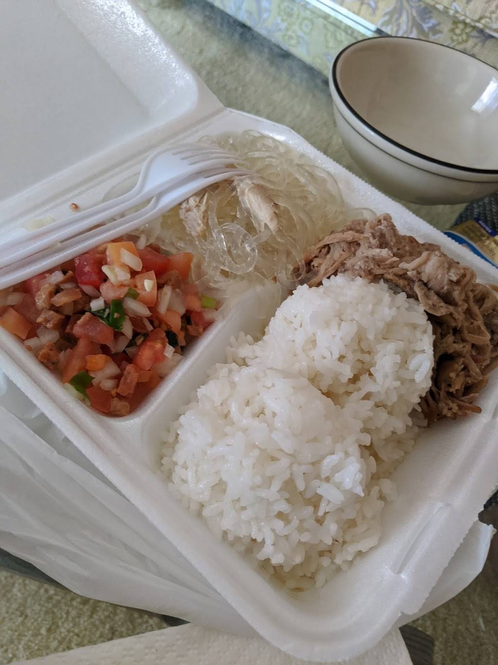 Lynns Saimin & Cookie Shop | meal takeaway | 1951 Pacific Heights Rd # A, Honolulu, HI 96813, USA | 8085371890 OR +1 808-537-1890