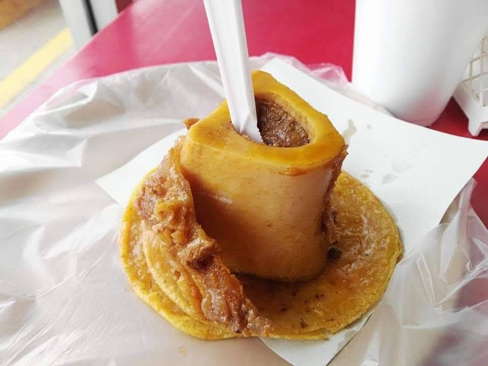 Los Tuetanicos Birrieria | restaurant | Camino Martín 7350-2, Cuesta Blanca, 22650 B.C., Mexico | 016642747843 OR +52 664 274 7843