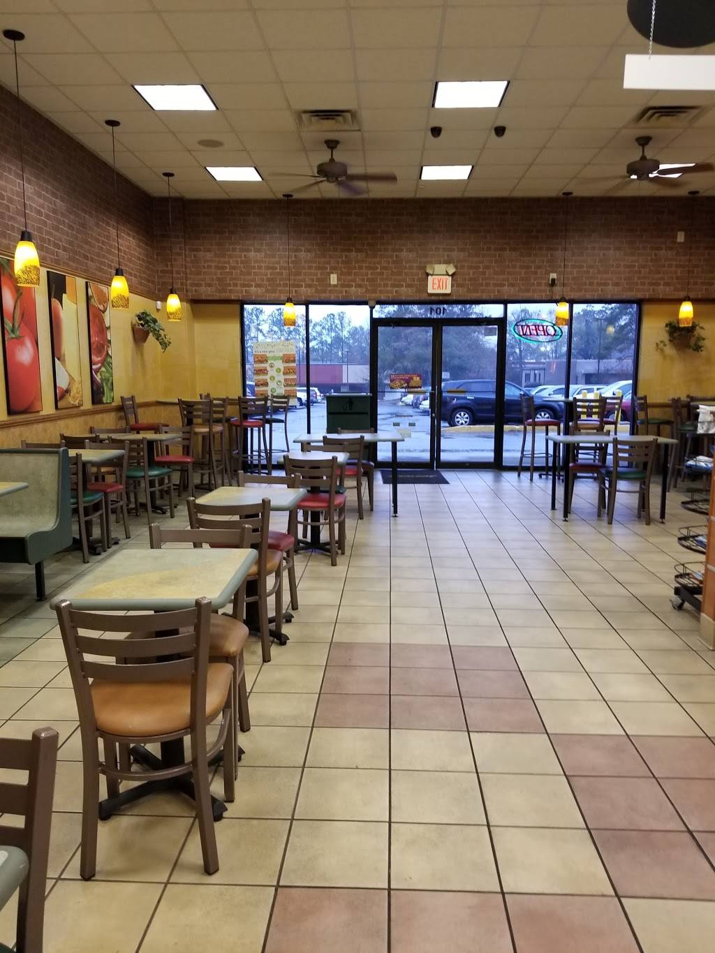 Subway | restaurant | 975 Bacons Bridge Rd, Summerville, SC 29485, USA | 8438751933 OR +1 843-875-1933