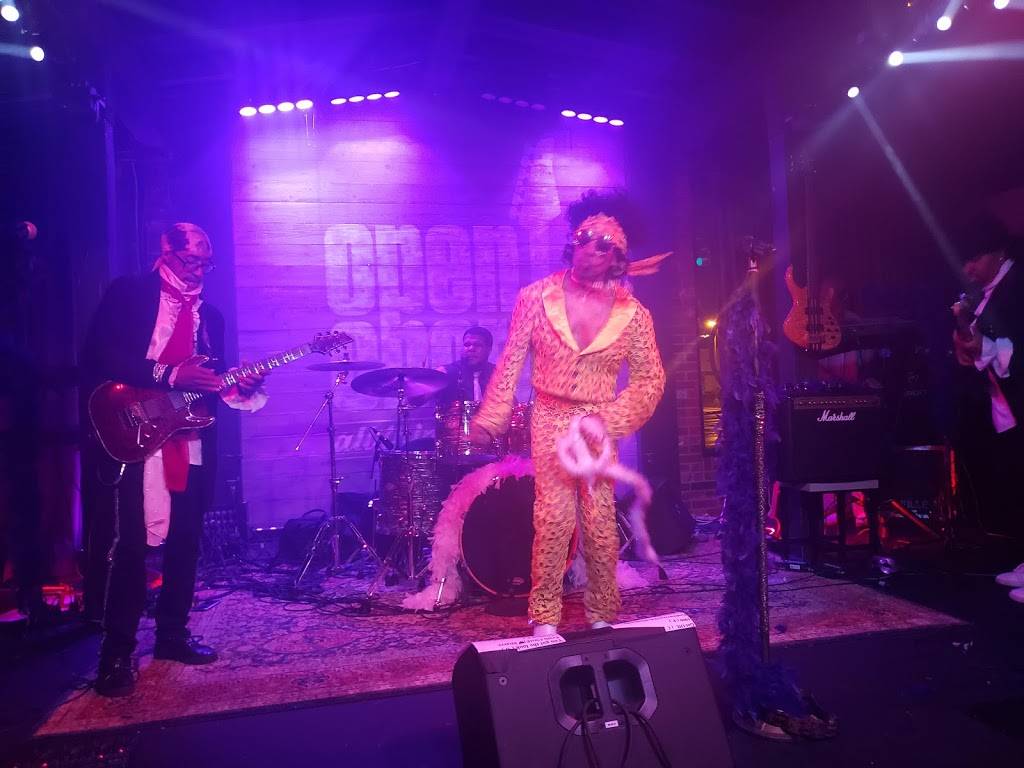 Open Chord Stage | restaurant | 8502 Kingston Pike, Knoxville, TN 37919, USA | 8652815874 OR +1 865-281-5874