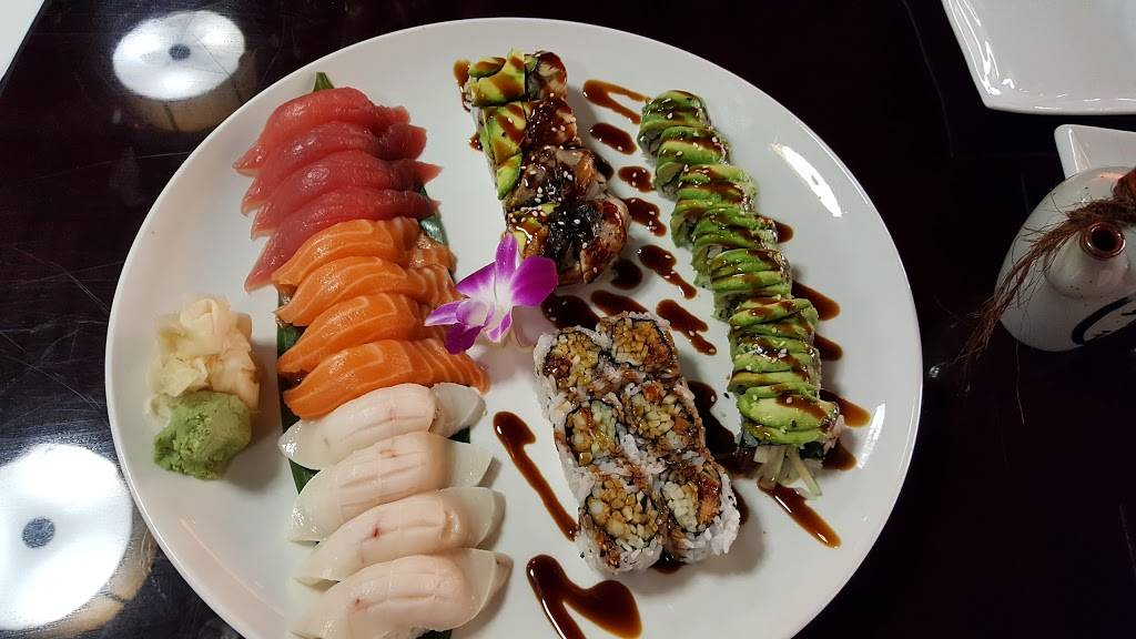 Ginza Japanese Restaurant | restaurant | 333 W Brown Deer Rd, Bayside, WI 53217, USA | 4145409669 OR +1 414-540-9669