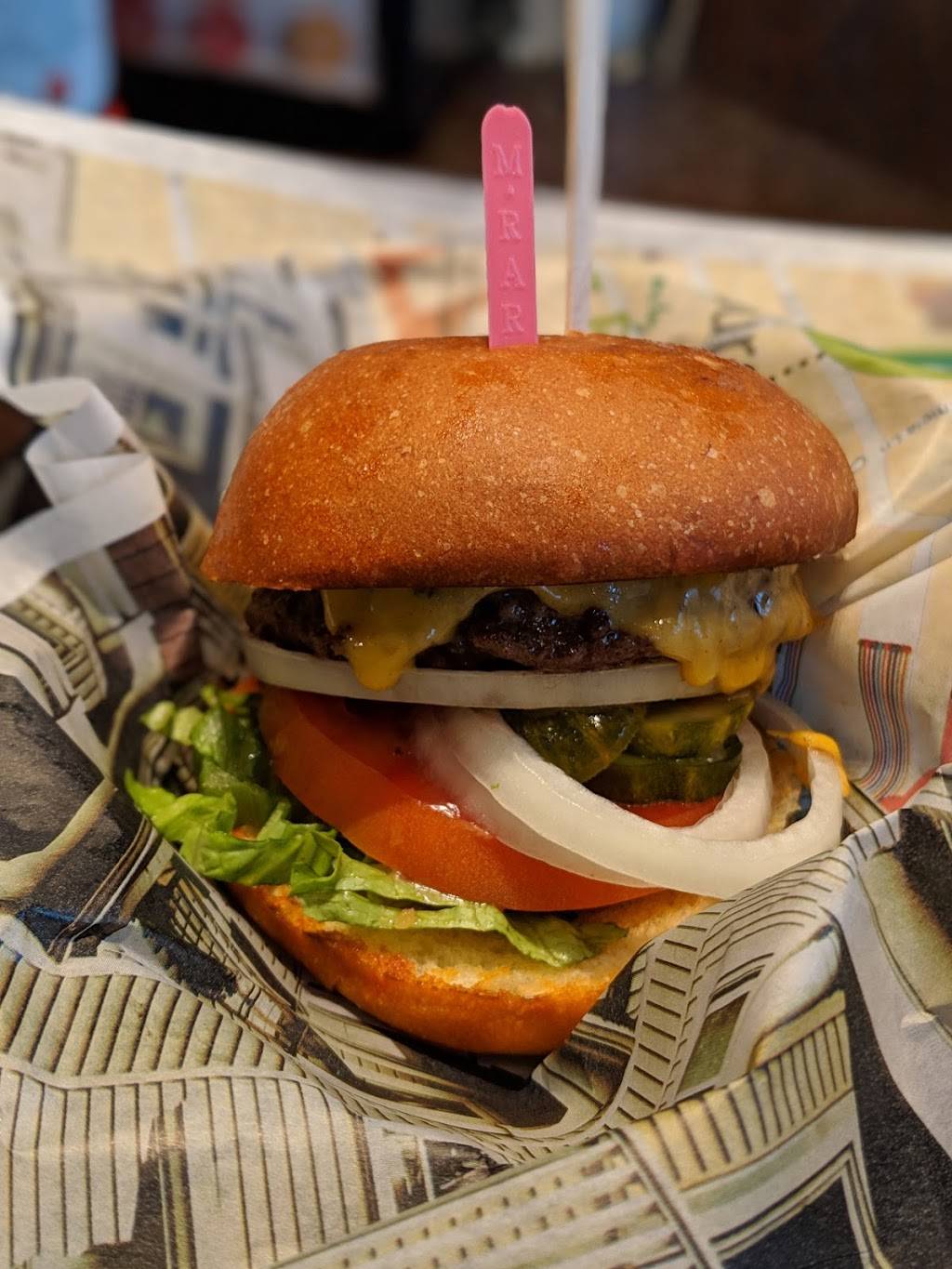 Wahlburgers | restaurant | 9 District Ave, Boston, MA 02125, USA | 6172825300 OR +1 617-282-5300