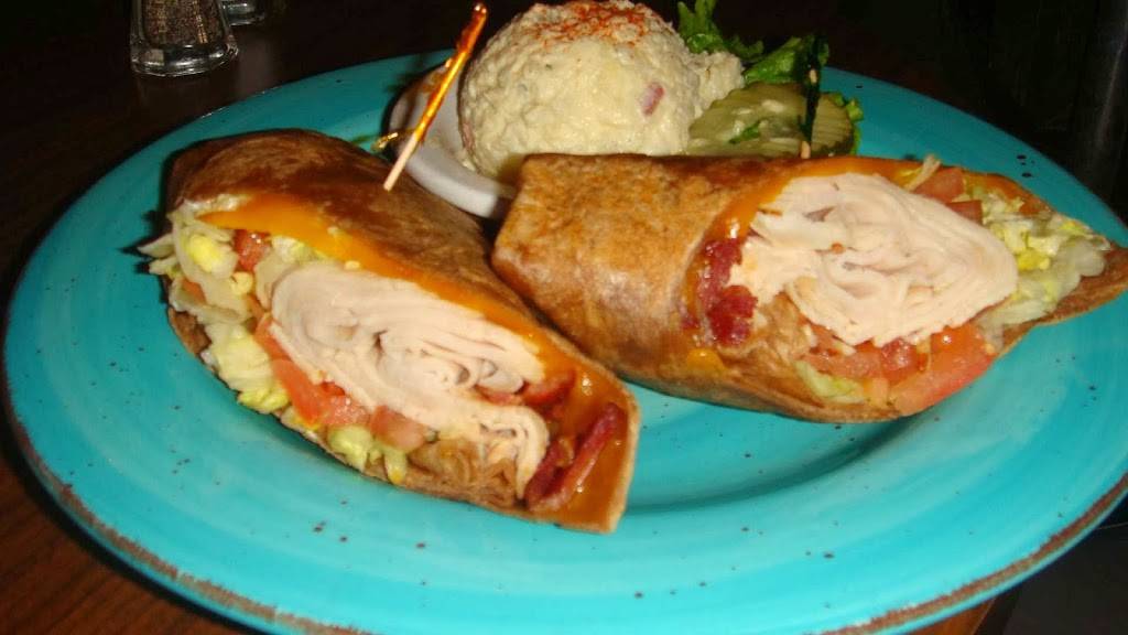 Rickys Sports Theatre & Grill | restaurant | 15028 Hesperian Blvd, San Leandro, CA 94578, USA | 5103170200 OR +1 510-317-0200