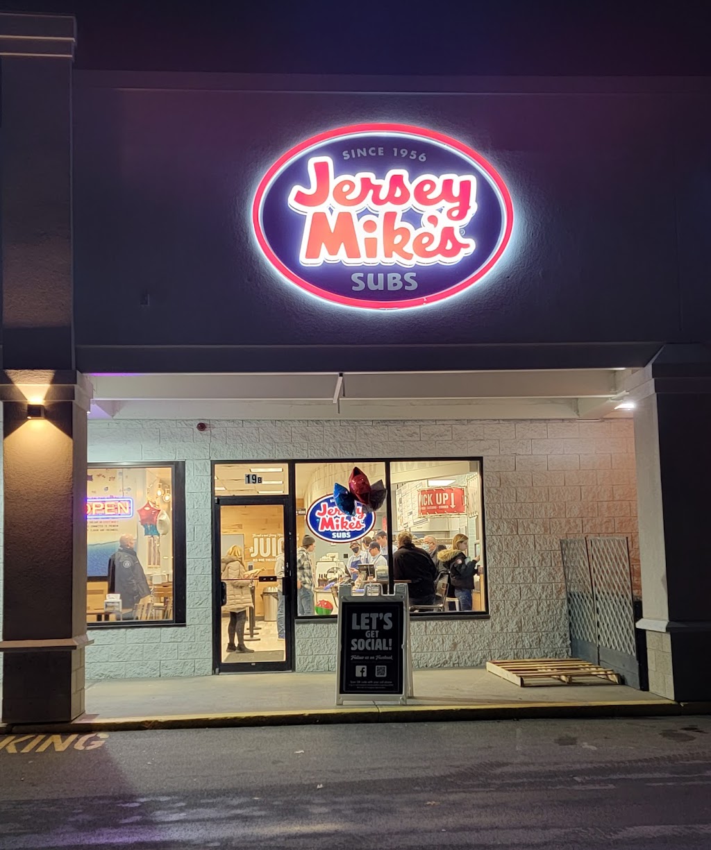 Jersey Mikes Subs | meal takeaway | 4 Orchard View Dr, Londonderry, NH 03053, USA | 6035054390 OR +1 603-505-4390