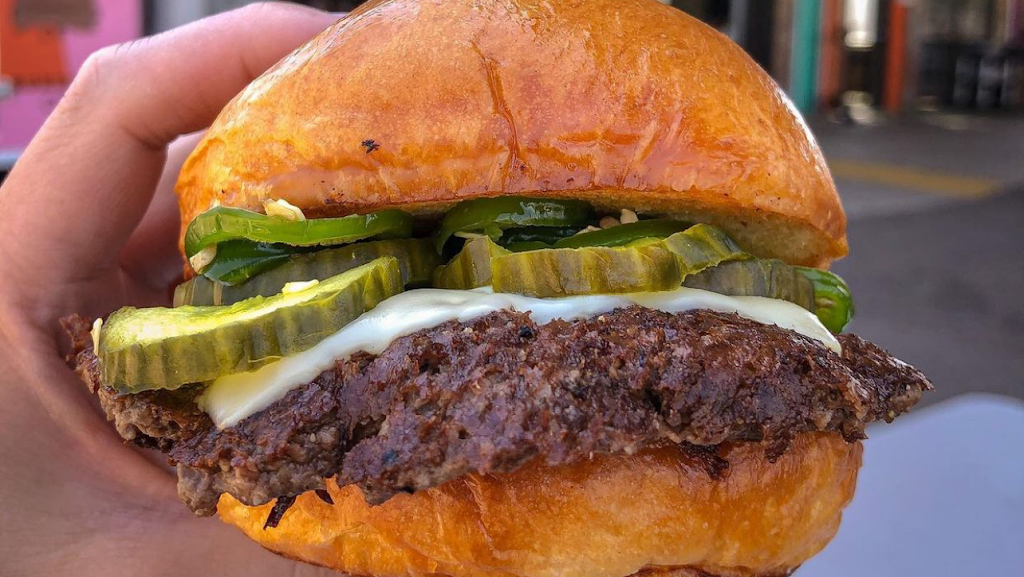 Animales Burger Co. | restaurant | Bauhaus Brew Labs, Minneapolis, MN 55413, USA | 6127900284 OR +1 612-790-0284