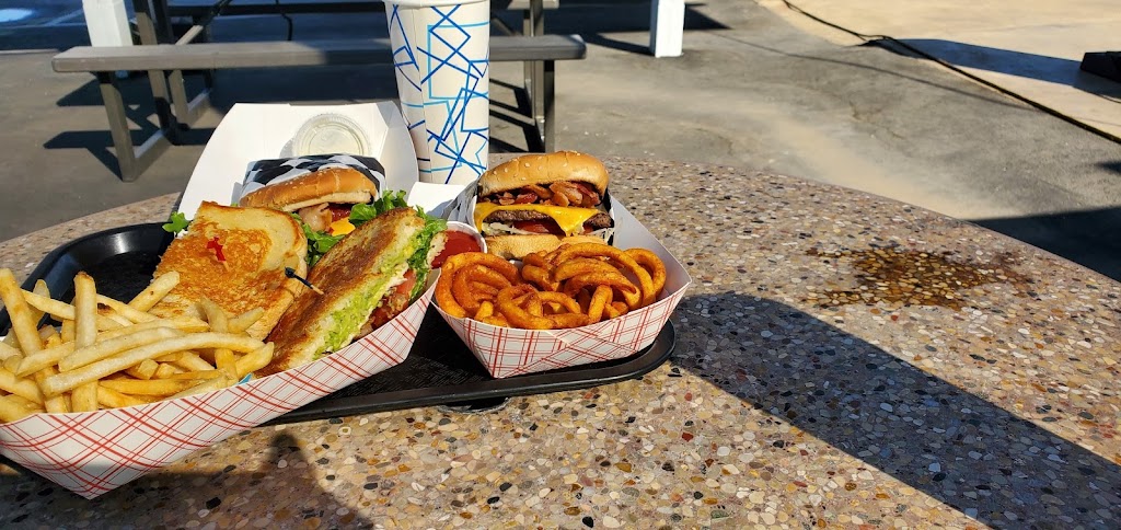 Banderas Burger Grill | restaurant | 2130 Virginia Ave, Bakersfield, CA 93307, USA | 6613778427 OR +1 661-377-8427