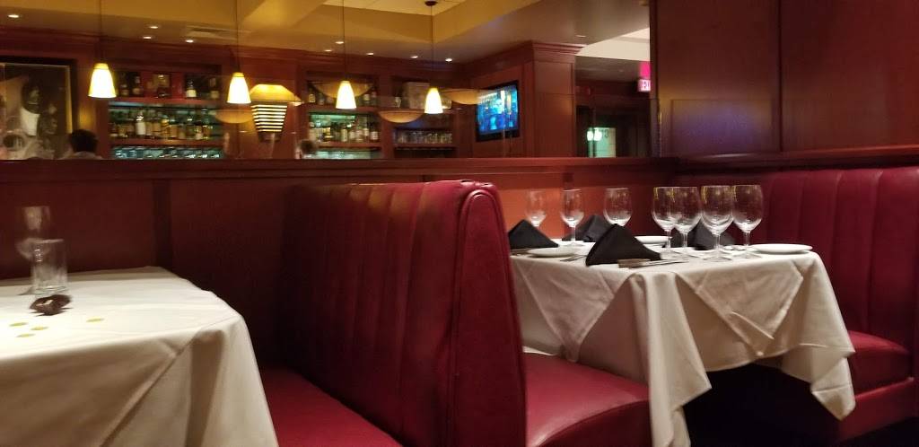 Flemings Prime Steakhouse & Wine Bar | restaurant | 210 E Trade St, Charlotte, NC 28202, USA | 7043334266 OR +1 704-333-4266