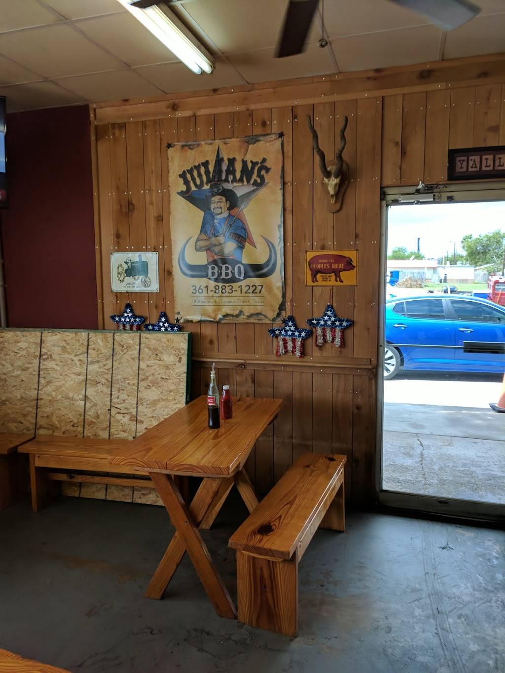 Julians BBQ | restaurant | 1818 Baldwin Blvd, Corpus Christi, TX 78404, USA | 3618831227 OR +1 361-883-1227