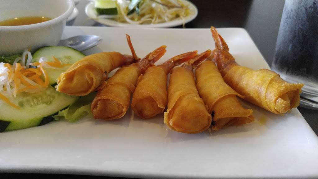 Pho Olivia | restaurant | 2466 E Chapman Ave, Fullerton, CA 92831, USA | 7145255888 OR +1 714-525-5888