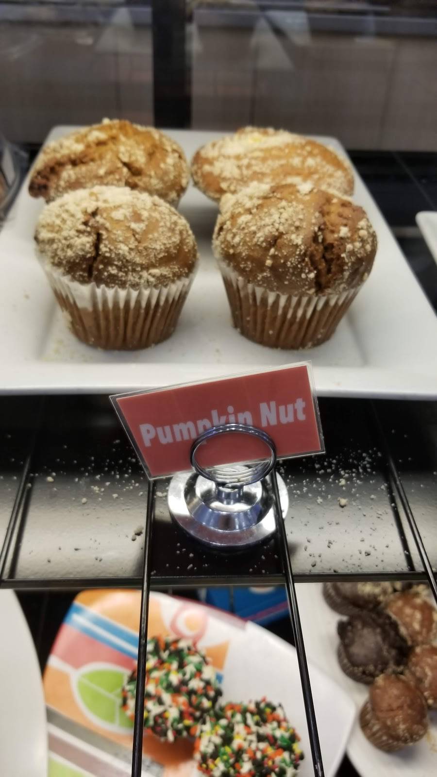 Brooklyns/Brooklyn Bagels | bakery | 2111 E Apple Ave, Muskegon, MI 49442, USA | 2313758556 OR +1 231-375-8556