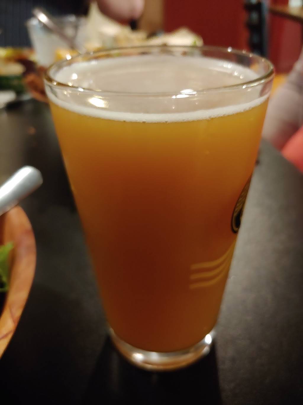 Sidelines Bar & Grill | restaurant | 621 Evergreen Rd, Pittsburgh, PA 15209, USA | 4128214492 OR +1 412-821-4492