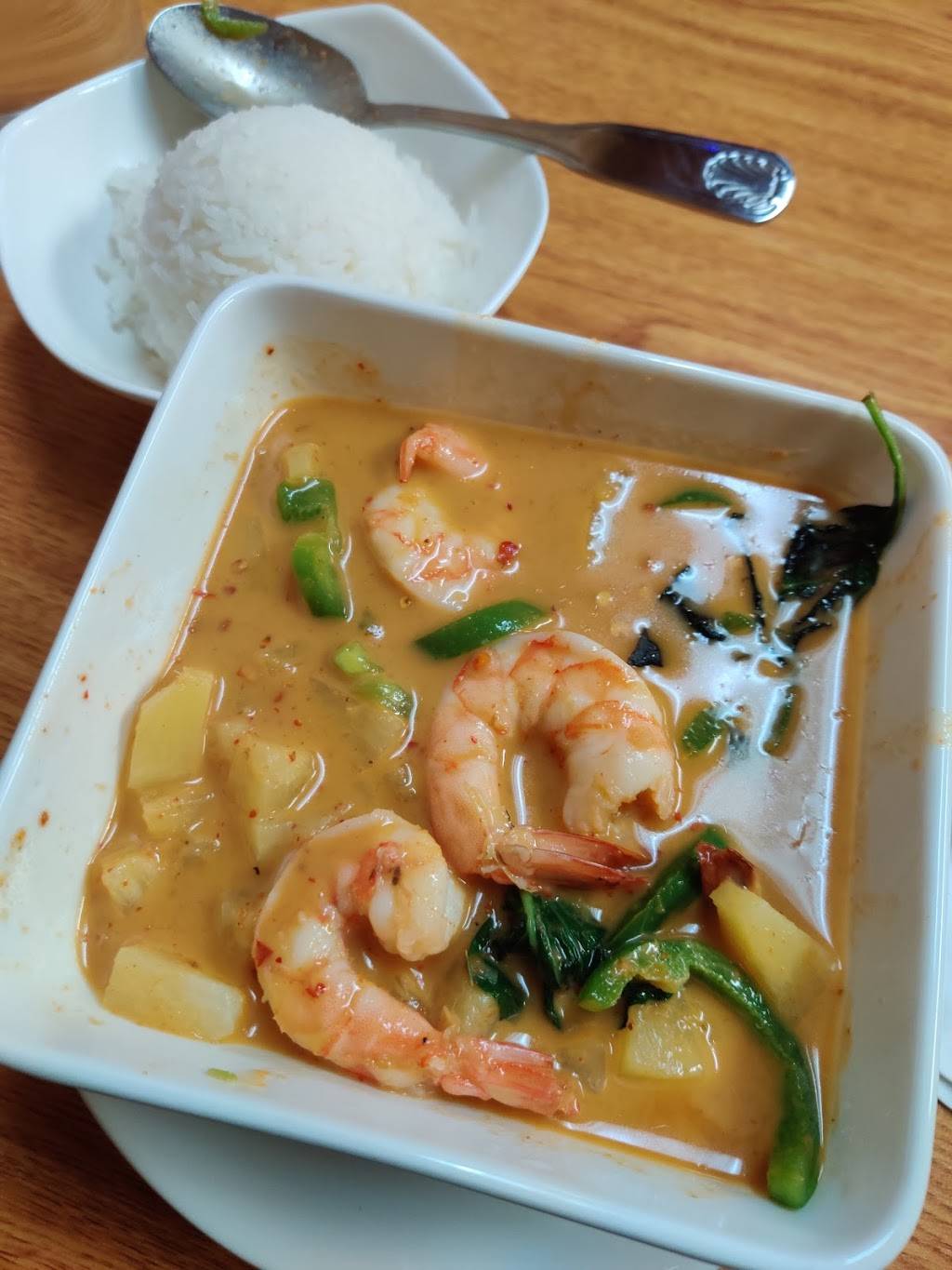 Thai U Up. Thai Street Food | restaurant | 13456 1st Ave S, Burien, WA 98168, USA | 2065032914 OR +1 206-503-2914