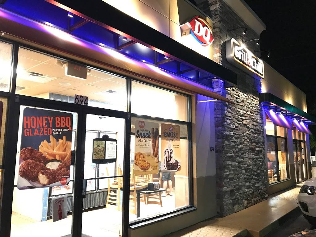 Dairy Queen Grill & Chill | restaurant | 694 9th St N, Naples, FL 34102, USA | 2392618667 OR +1 239-261-8667