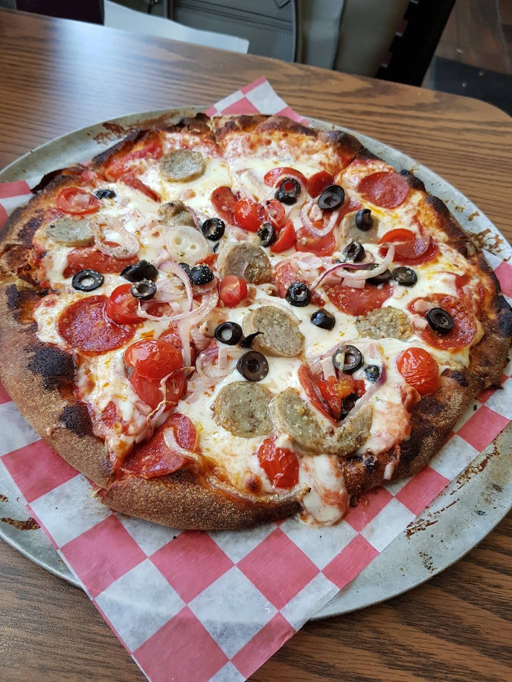 Pizza Whirl | restaurant | 1822 W 25th St, Cleveland, OH 44113, USA | 2162426464 OR +1 216-242-6464